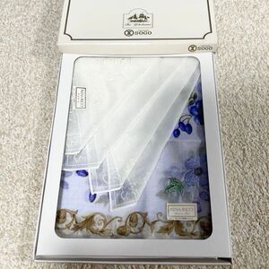 定価以下＊箱入り新品　2枚セット　ブランドハンカチ　ニナリッチ　NINA RICCI