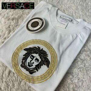 GIANNI VERSACE ジャンニ ヴェルサーチ レディース 半袖 Tシャツ 白 メデューサ 刺繍 新品タグ付き DB042