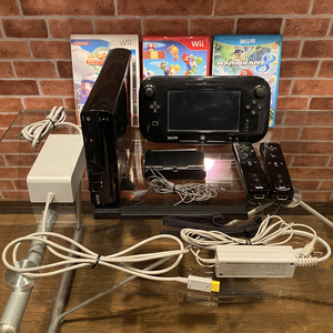 ■任天堂 Wii U 本体 その他の セット■動作OK ユーズド品 ブラック 黒 32GB■ソフト3本おまけ■ユーザー初期化済み■Nintendo■