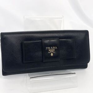 【美品】プラダ/リボン／レザー長財布