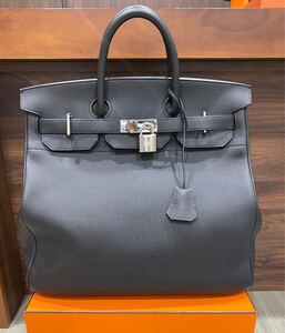 極美品 HERMES エルメス　オータクロア40　トゴ　SV金具　ブラック　カデナ クロシェット 鍵×2 カード　2023.12月購入