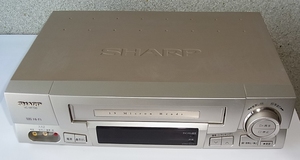 通電時間少な目　SHARP　ビデオデッキ　VC-HF730　リモコン、取説付き