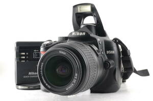 シャッター回数 1823回 動作品 ニコン Nikon D5000 レンズ AF-S DX NIKKOR ED 18-55mm f3.5-5.6G II デジタル一眼カメラ 充電器付 管F108