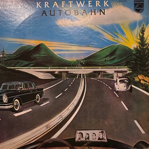 Kraftwerk - Autobahn / テクノ・ポップを開拓した先駆者、Kraftwerkが1974年にリリースした歴史的大名盤！