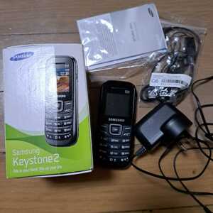 ジャンク品　海外製品　SAMSUNG Keystone2 携帯電話 GT-E1205T　インド　