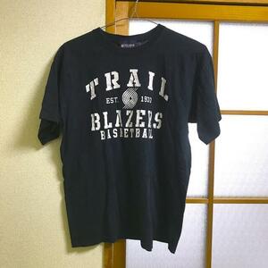 EXCLUSIVE ヴィンテージ　Tシャツ　NBA バスケ　古着　XL 半袖　TRAIL BLAZERS BASKETBALL　海外ブランド　サイズXL　大きいサイズ