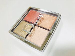 人気　ディオール　バックステージ　グローフェイスパレット　004 Rose Gold DIOR BACKSTAGE GLOW FACE PALETTE