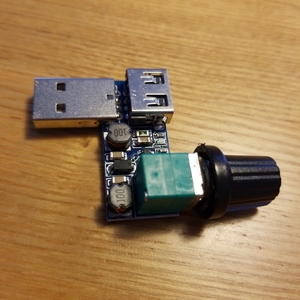 ヒーター 電熱 ベスト ウインドコア USBブースター 3V-7V 空調服 ワークマン モバイルバッテリーが使える 昇圧し過ぎても意味なし 001