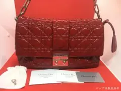 **Dior**ディオール ショルダーバッグ カナージュステッチ エナメル