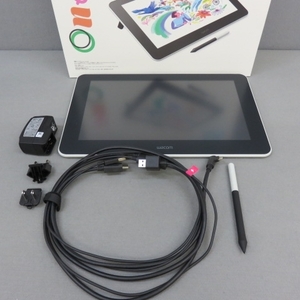 B321★Wacom One 13　液晶ペンタブレット　2023年製造　6/11★A