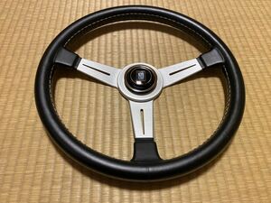 中古美品 NARDI ナルディ クラシック レザー ステアリング 銀スポ ホーンリング ボタン 付き 36cm