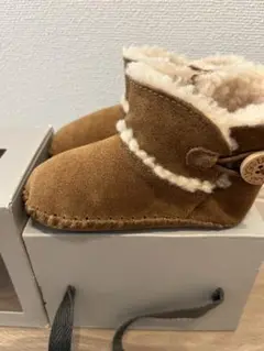 【新品未使用】UGG12.5ブーツ