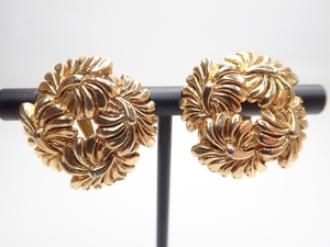 K551　ヴィンテージ イヤリング　Adrien Mann LONDON　ゴールドカラー　ボタニカルデザイン　アクセサリー　Vintage Earrings