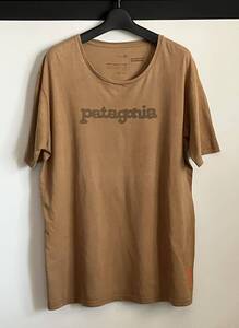 ☆送料無料！patagonia パタゴニア　半袖Tシャツ　ブラウン☆