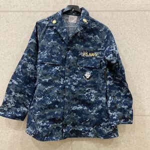 YK-4763 中古品 ミリタリー系 米軍 長袖シャツ アメリカ #海兵隊 #佐官級 USMC 放出品 size small regular 沖縄 U.S.NAVYネイビー 迷彩