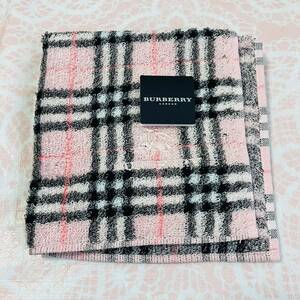 【人気】新品/BURBERRY/タオルハンカチ/正規品/バーバリー/綿100%/未使用/即決/匿名発送/ノバチェック/ピンク/ハンドタオル/ホースマーク/m