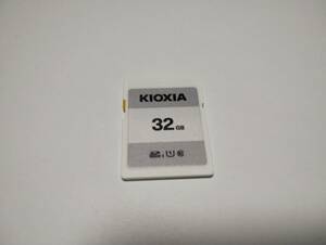 32GB　KIOXIA　SDHCカード　フォーマット済み　SDカード　メモリーカード