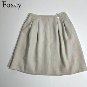 美品 FOXEY BOUTIQUE フォクシーブティック フレアスカート 膝丈スカート ロゴプレート マロンツイード　ウール　38 レディース