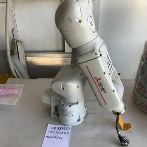 三菱電機　産業用ロボットRV -5AS-D 中古品動作未確認です。(コントローラ無し)キズワレ写真掲載ご確認をして下さい　　　。