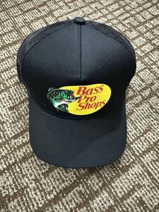 【新品】BASS PRO SHOPS メッシュキャップ　ブラック キャップ BLACK バスプロ バスプロショップス 帽子 黒 