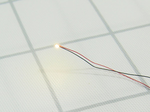チップLED(0603) 温白色(電球色) 12V仕様 リード線・抵抗付き