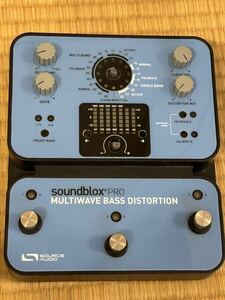 【完全ジャンク 部品取り用】SOURCE AUDIO Soundblox SA141 Multiwave Bass Distortion エフェクター タクトスイッチ不良