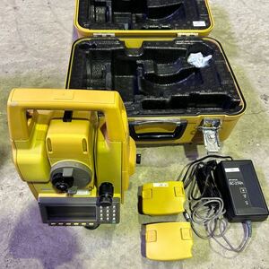 ② TOPCON トプコン トータルステーション GPT-6003C 充電器 BC-27AR 測量機器 測量機　通電のみ確認