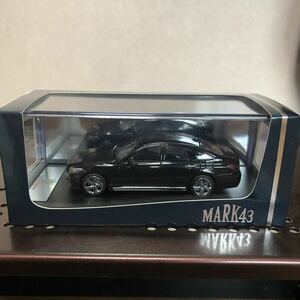 440 CROWN 1/43　マーク43　MARK43　トヨタ　クラウンRS　アドバンス　ハイブリッド　2018　ブラック　モデルカー ミニカー 模型 完成品