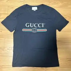 GUCCI グッチ　ダメージ加工　ロゴ入り　Tシャツ　ビンテージ