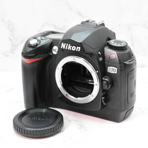 1107/E337B ニコン NIKON D70 ボディ シャッター数13694枚