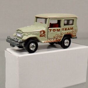 ★ギフト特注 トミカ 2-2-3 ”SAFARI TOM TEAM” トヨタ ランドクルーザー　GIFT単品★