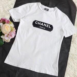 美品 S シャネル CHANEL ロゴ ユニフォーム Tシャツ 白 半袖 20P カットソー ホワイト トップス コットン