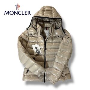 【美品】MONCLER モンクレール GIUBBOTTO ジュボット ダウン ジャケット フード取り外し可 オフホワイト ベージュ JPタグ 3サイズ