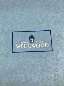 WEDGWOOD ウィンザートレー　Sサイズ　ワイルドストロベリー