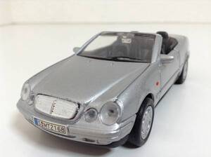 メルセデスベンツ CLKカブリオレ CLK200 CLK320 A208 1997年式~ ウェリー 1/43 約11.5cm プルバックカー ミニカー 送料￥390