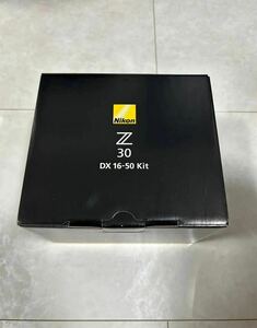 新品未使用　　Nikon z30 16-50 vr レンズキット