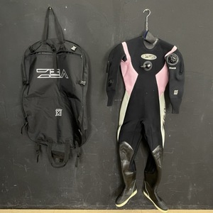 ドライスーツ 【中古】 WORLD DIVE ZEA ブーツ 25.0cm ダイビング スキューバ ケース付き 全長146cm/ 510689