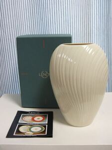 レノックス（LENOX）花器（花瓶）