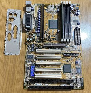 ジャンク ASUS P2B-F Rev.1.00 Slot1 ATXマザーボード Intel 440BX I/Oパネル、128MBメモリ付