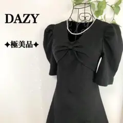 ✦極美品✦ 韓国風デザインがかわいい♪ DAZY ワンピース ミニ