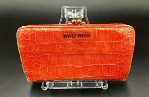 □ 【miu miu ミュウミュウ】がま口 長財布　クロコ型押し 財布 中古品 □