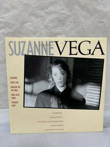◎W191◎LP レコード 美盤 SUZANNE VEGA スザンヌ・ヴェガ/街角の詩 1st Album/AMP-28141