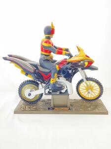 BANDAI◆仮面ライダークウガ/ビートチェイサー2000