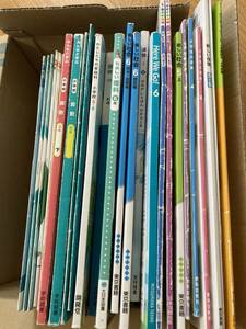 教科書　小学校　小学生　送料込み　書写　道徳　算数　国語　理科　社会　まとめ売り