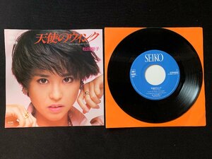 ♭♭♭EPレコード 松田聖子 天使のウインク / 七色のパドル