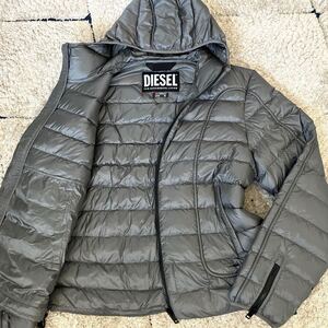 極美品◆XLサイズ！！DIESEL ディーゼル ダウンジャケット ライダース 現行タグ 3M ブルゾン ロゴ ダウン フード アウター メンズ グレー