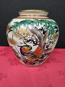  陶器　九谷　九谷焼　岳洋造　花瓶　花器　壺　工芸品　陶芸　置物 サイズ約開口部直径11cm高さ22cm　ekt3-51