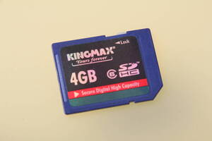 4GB SDHCカードKINGMAX class6