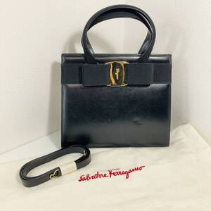 美品 Salvatore Ferragamo【サルバトーレフェラガモ】2WAY ハンドバッグ ショルダーバッグ ヴァラリボン USED品 241120 BaM （YM)