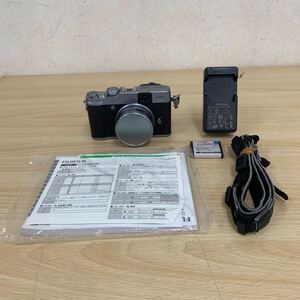 美品 FUJIFILM コンパクトデジタルカメラ X20 ブラック バッテリー・チャージャー カメラ関連